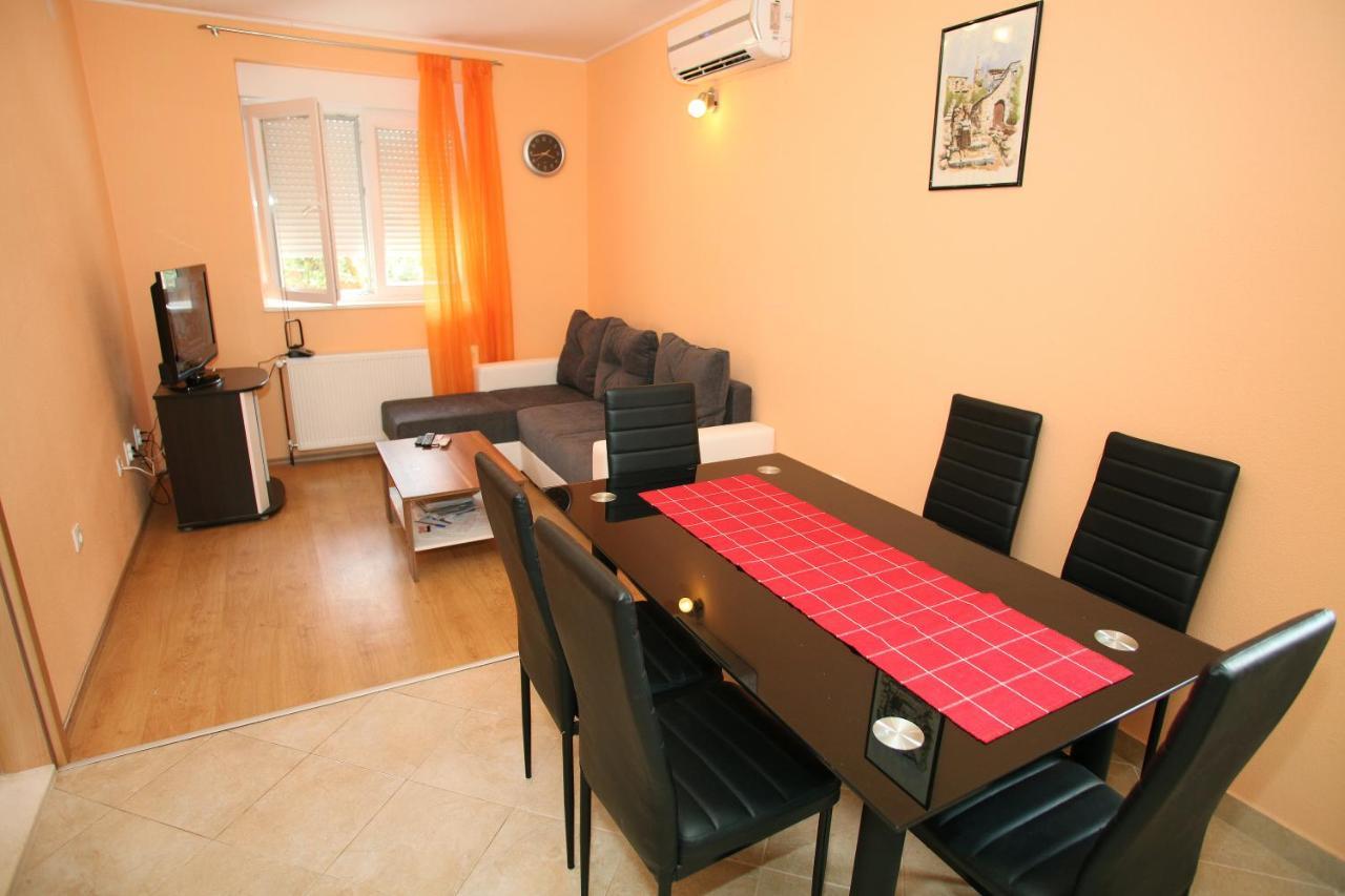 Apartmani Petra Trogir Habitación foto